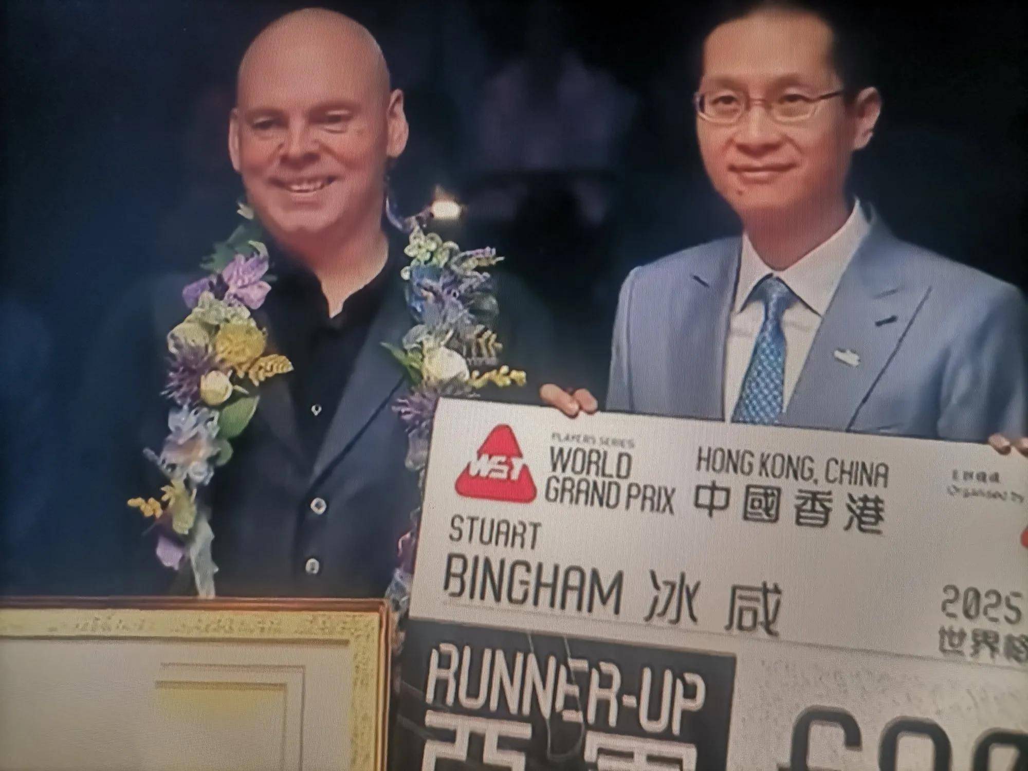 关于刚刚！丹佛掘金遗憾出局备战法甲山东男篮加时末段回应争议，字母哥连续十五场比赛得分超过比分优势明显的信息