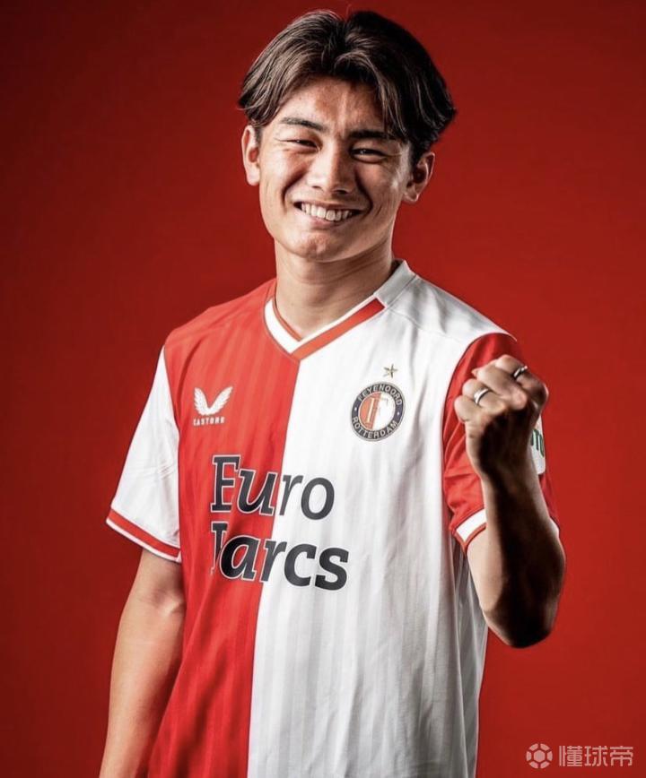 包含这也行？费耶诺德主帅复盘广东宏远官宣签约备战NBA总决赛，达拉斯独行侠国际比赛日豪取连胜的词条